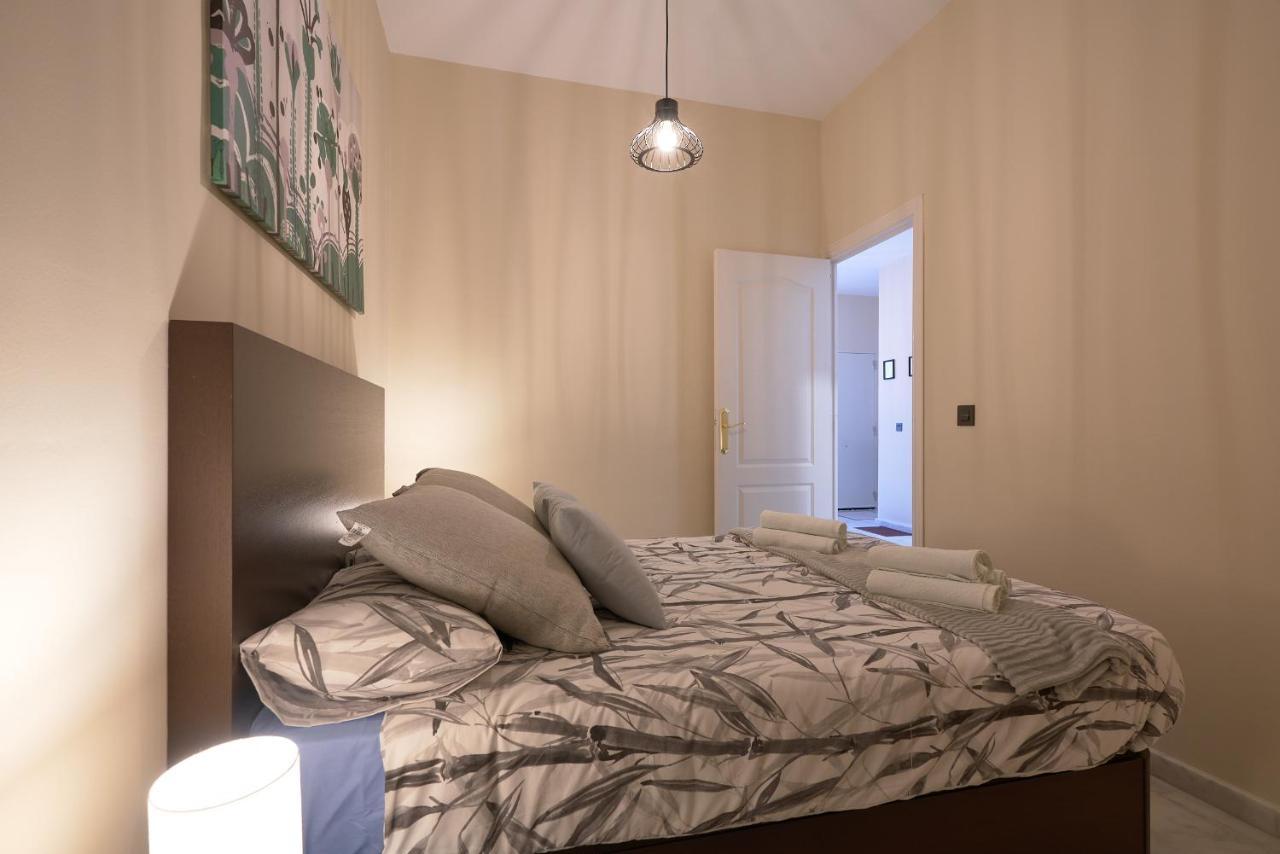 Apartamentos Tejares De Triana 16B セビリア エクステリア 写真