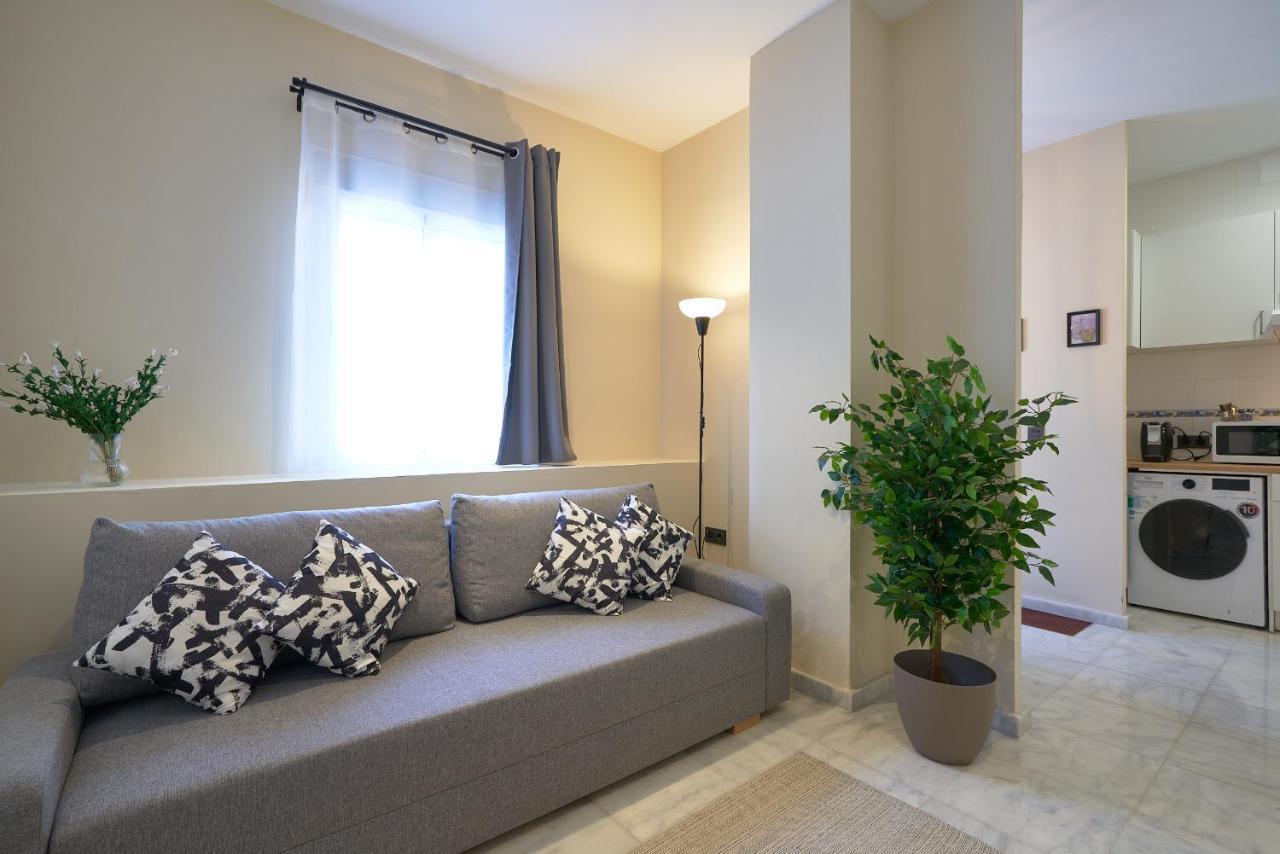 Apartamentos Tejares De Triana 16B セビリア エクステリア 写真